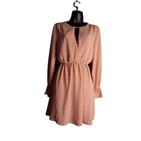 Lush Keyhole Cut Out Cross Body A Line Long Sleeve Dress Size XS Rose Geometric - Picture 1 of 14